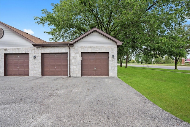8771 Waterfront Dr Unit 3A, Palos Hills, IL 60465 - view of garage