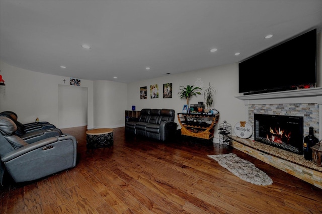8771 Waterfront Dr Unit 3A, Palos Hills, IL 60465 - living room featuring wood finished floors, a stone fireplace, and recessed lighting