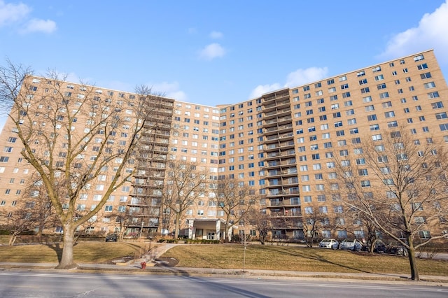 7033 N Kedzie Ave Unit 908, Chicago, IL 60645 - photo 1