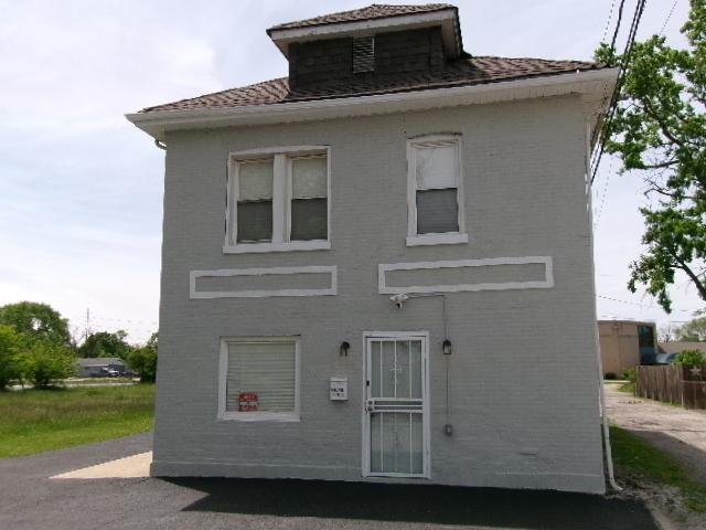 view of back of property
