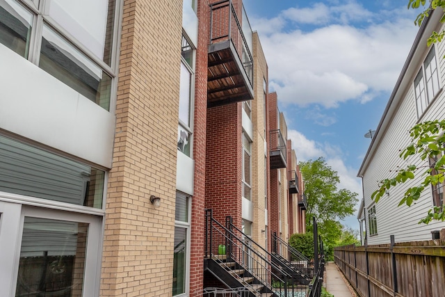 2823 N Oakley Ave Unit K, Chicago, IL 60618 - view of property with stairs