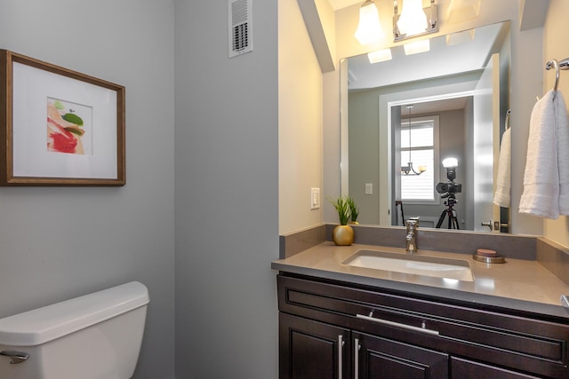 2823 N Oakley Ave Unit K, Chicago, IL 60618 - bathroom featuring toilet and vanity