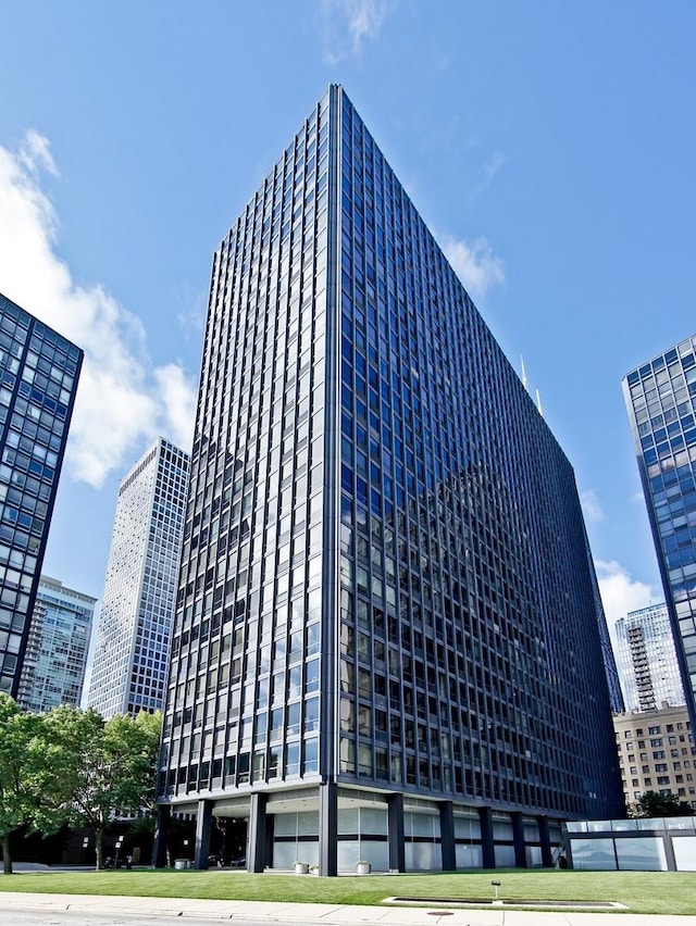 900 N Lake Shore Dr Unit 708, Chicago, IL 60611 - view of property