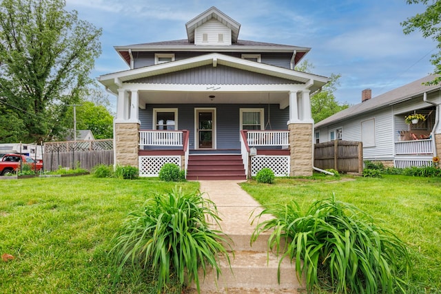 1313 S Madison St, Bloomington, IL 61701 - traditional style home with covered porch