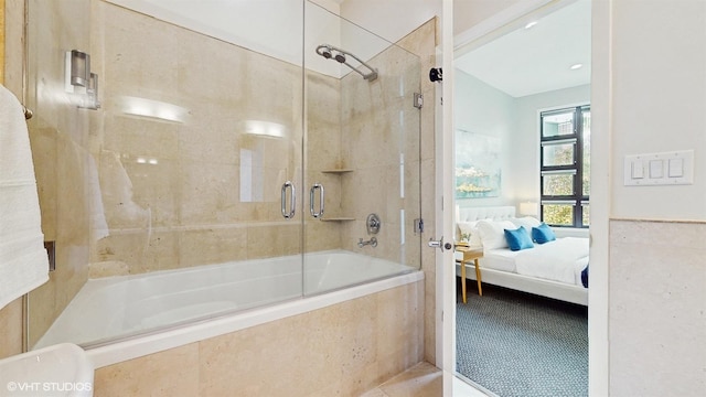 2330 W Armitage Ave Unit B, Chicago, IL 60647 - ensuite bathroom with bath / shower combo with glass door