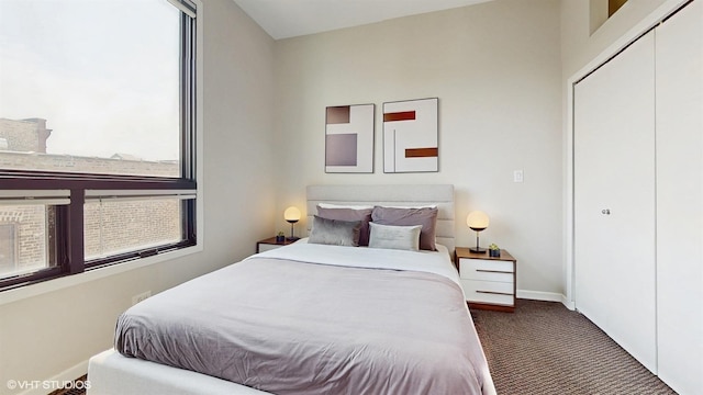 2330 W Armitage Ave Unit B, Chicago, IL 60647 - bedroom featuring carpet floors, a closet, and baseboards
