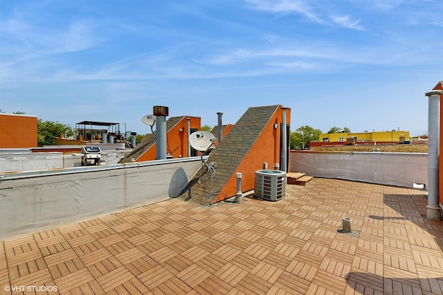 2330 W Armitage Ave Unit B, Chicago, IL 60647 - view of patio