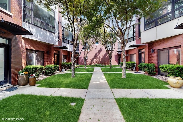 2330 W Armitage Ave Unit B, Chicago, IL 60647 - view of property's community with a lawn