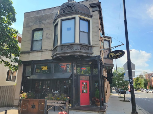 2330 W Armitage Ave Unit B, Chicago, IL 60647 - view of building exterior