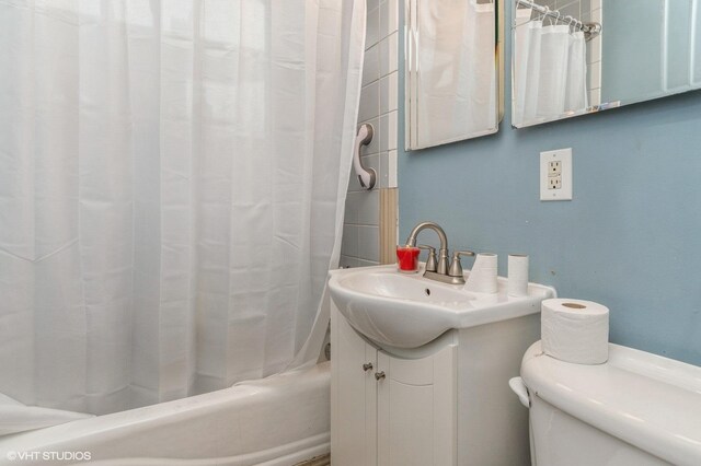 209 Nippert Ave, Romeoville, IL 60446 - photo 8