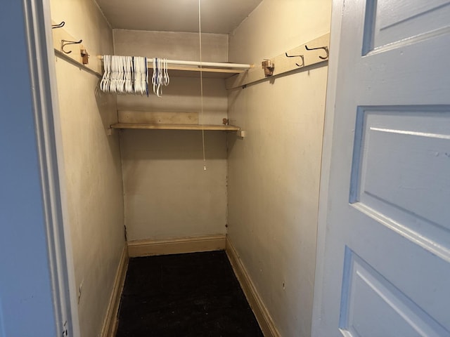 509 N Quincy St, Clinton, IL 61727 - view of spacious closet