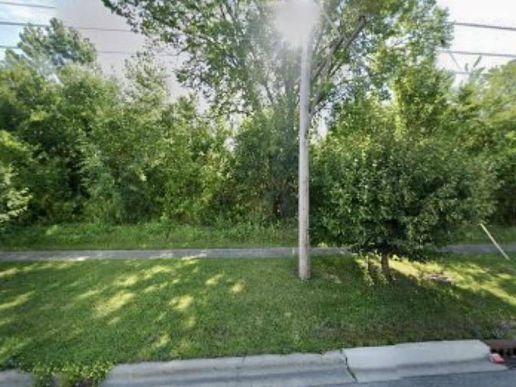 3320 Sunset Ave, Waukegan, IL 60087
