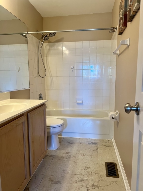 7 Ivy Ct, South Elgin, IL 60177 - bathroom with vanity and shower / bathtub combination