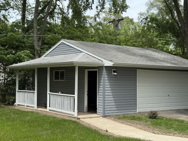 2407 Burbank St, Joliet, IL 60435 - detached garage with covered porch