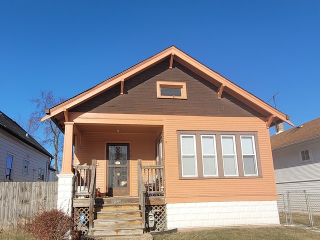 318 W 112th St, Chicago, IL 60628 - view of front of property featuring a porch
