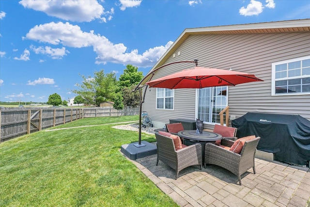 1321 W Ridge Ln, Champaign, IL 61822 - view of yard with a patio