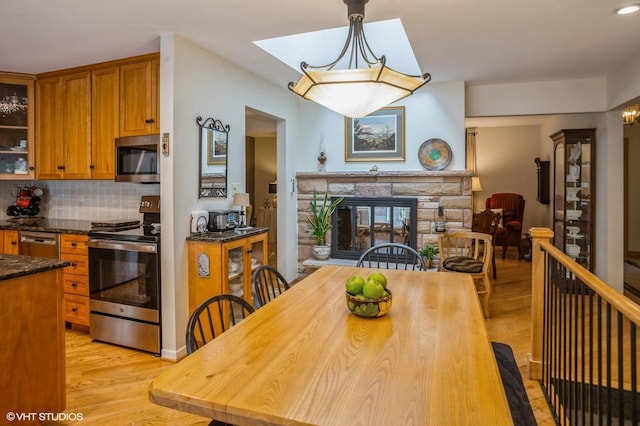 810 S Edgewood Ln, Mount Prospect, IL 60056 - photo 5