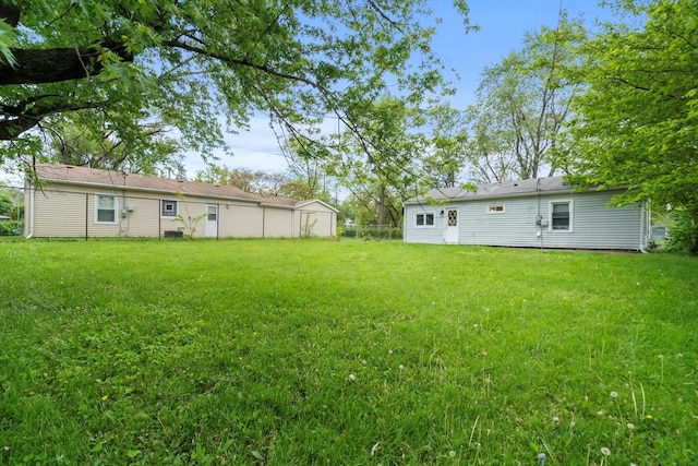 21643 Merrill Ave, Sauk Village, IL 60411 - view of grassy yard