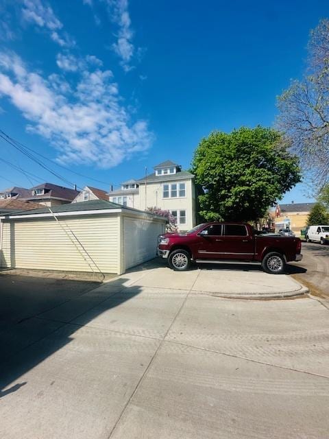 4001 S Albany Ave, Chicago, IL 60632 - view of vehicle parking