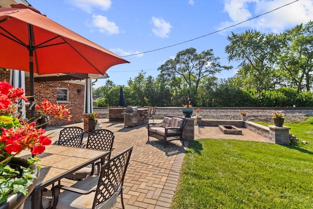 2952 W 100th Pl, Evergreen Park, IL 60805 - view of patio / terrace featuring outdoor dining area
