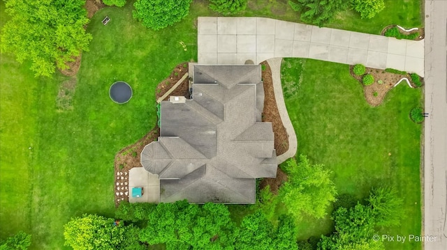 7530 Inverway Dr, Lakewood, IL 60014 - drone / aerial view