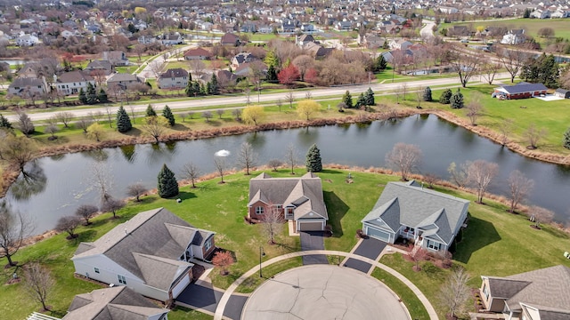 814 Glory Ct, Shorewood, IL 60404 - aerial view of residential area with a nearby body of water