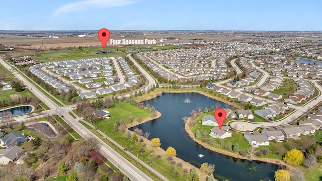 814 Glory Ct, Shorewood, IL 60404 - aerial view of property's location with a nearby body of water and nearby suburban area