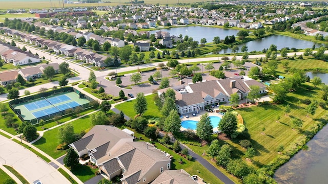 814 Glory Ct, Shorewood, IL 60404 - aerial view of property's location with a pool, a nearby body of water, and nearby suburban area
