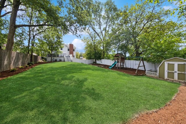 16 Tuttle Ave, Clarendon Hills, IL 60514 - view of yard featuring a playground