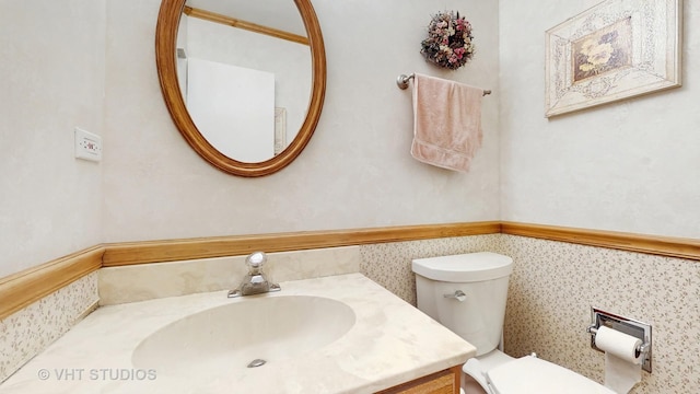 1719 Westbridge Ct, Hoffman Estates, IL 60194 - bathroom featuring vanity and toilet