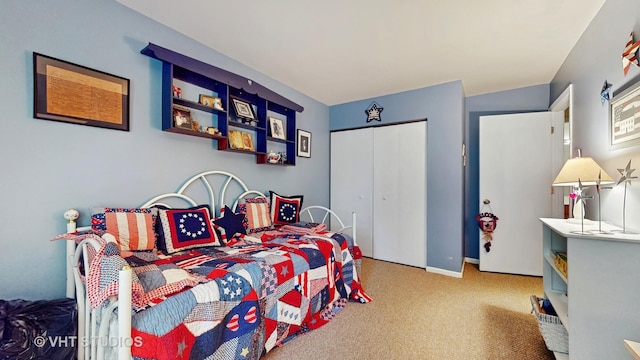 1719 Westbridge Ct, Hoffman Estates, IL 60194 - carpeted bedroom with a closet
