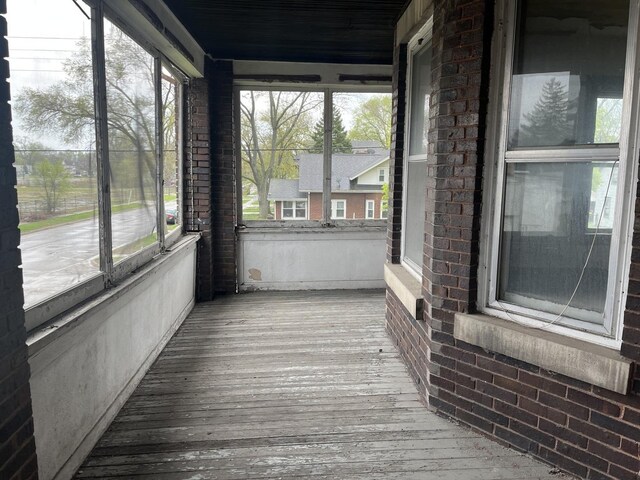 1825 S 6th St, Rockford, IL 61104 - view of unfurnished sunroom