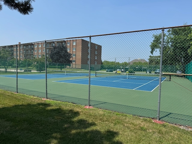 8100 W Foster Ln Unit 504, Niles, IL 60714 - photo 23