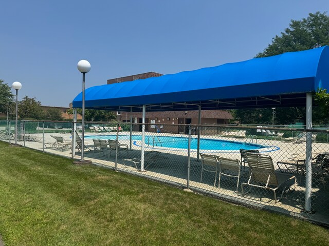 8100 W Foster Ln Unit 504, Niles, IL 60714 - photo 24