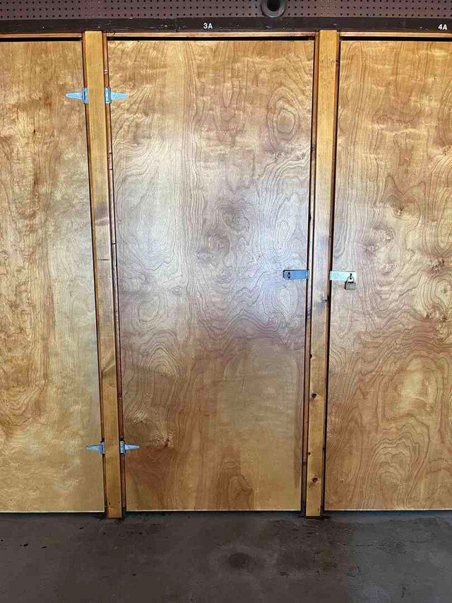 900 S River Rd Unit 3A, Des Plaines, IL 60016 - full bathroom featuring a tile shower