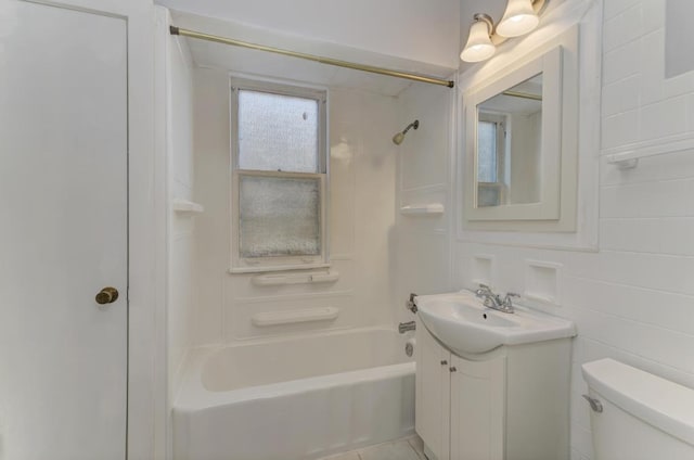 6834 S Rockwell St, Chicago, IL 60629 - bathroom with vanity, toilet, and shower / bathtub combination