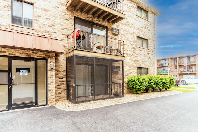 6319 W 64th Pl Unit 1N, Chicago, IL 60638 - view of building exterior