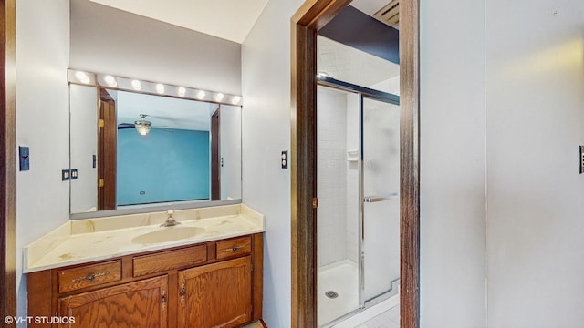 959 S Fern Ave, Elmhurst, IL 60126 - full bath with vanity, a stall shower, and a ceiling fan