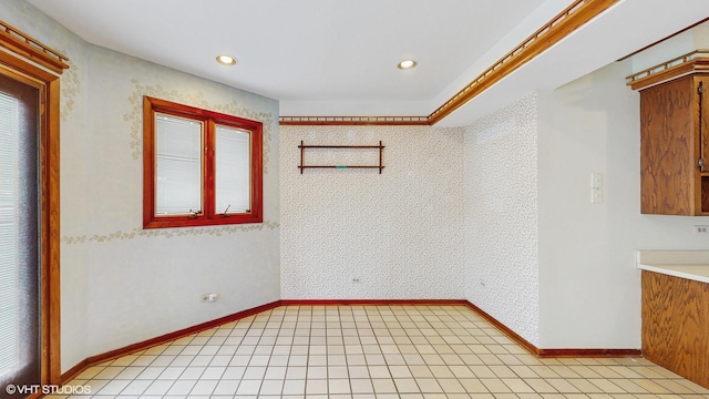 959 S Fern Ave, Elmhurst, IL 60126 - unfurnished room with recessed lighting and baseboards