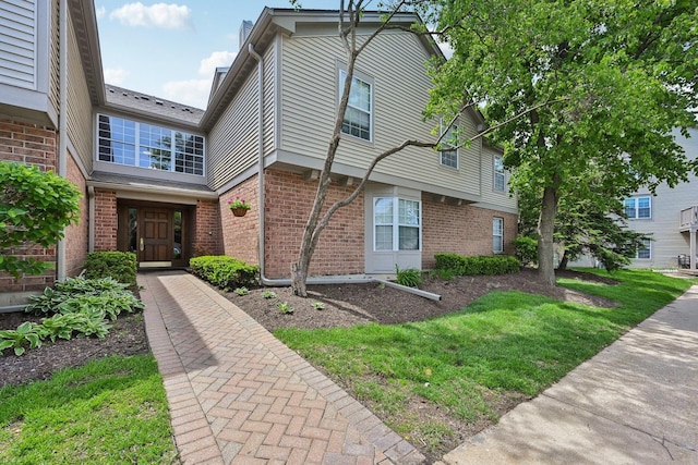 1757 Eastwood Ct Unit 8, Schaumburg, IL 60195 - photo 1