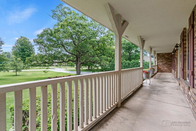 19N050 Felsmith Rd, Hampshire, IL 60140 - view of porch