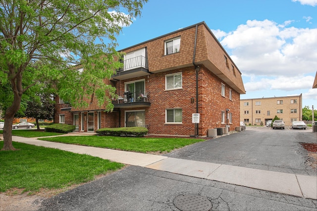 10701 S Keating Ave Unit 1C, Oak Lawn, IL 60453 - view of building exterior with cooling unit