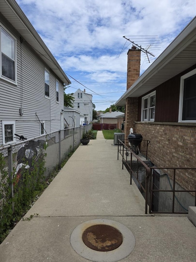 6124 W Berteau Ave, Chicago, IL 60634 - surrounding community featuring a fenced backyard and a patio area