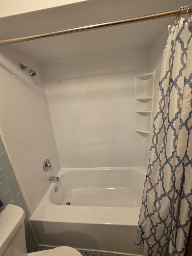 6124 W Berteau Ave, Chicago, IL 60634 - full bathroom featuring toilet and shower / bath combo with shower curtain