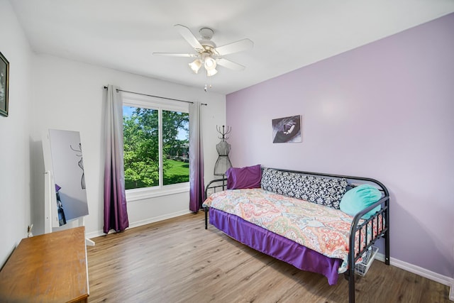 191 Acorn Ln, Bloomingdale, IL 60108 - bedroom with wood finished floors, baseboards, and a ceiling fan