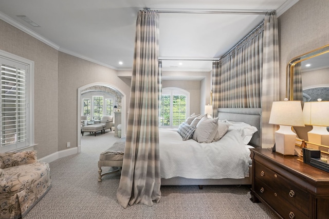 494 Greenleaf Ave, Glencoe, IL 60022 - bedroom with carpet, crown molding, baseboards, and recessed lighting