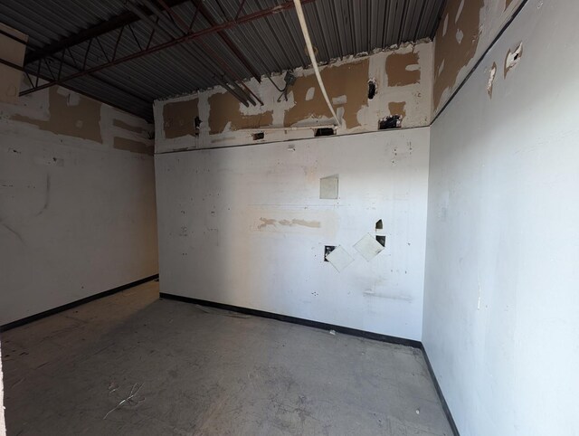 7234 W N Ave Unit 1902, Elmwood Park, IL 60707 - garage with baseboards