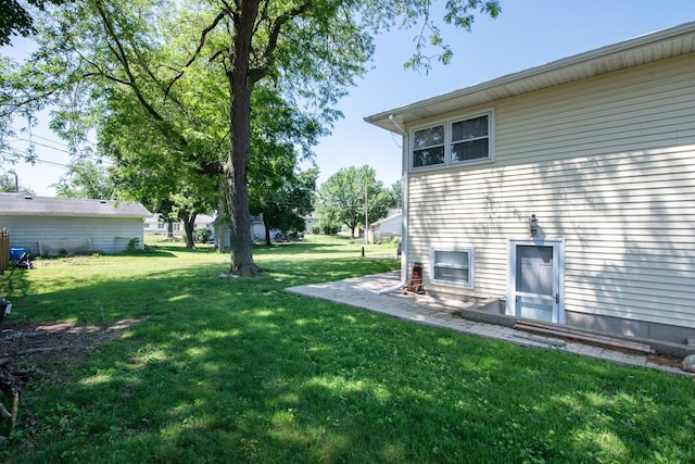 2105 Caton Farm Rd, Crest Hill, IL 60403 - view of green lawn