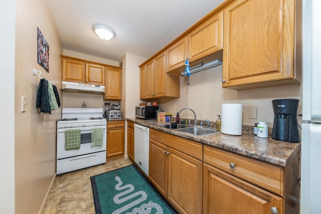 2222 S Stewart Ave Unit 4K, Lombard, IL 60148 - kitchen with white appliances, under cabinet range hood, a sink, stone finish flooring, and baseboards