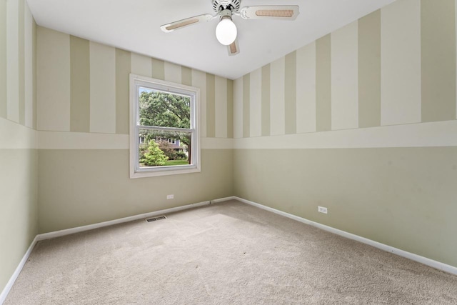 169 S Ellyn Ave, Glen Ellyn, IL 60137 - empty room with carpet floors and ceiling fan